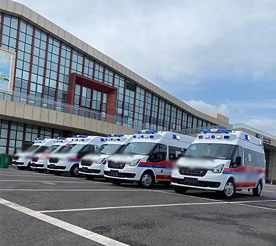 康定市服务车队展示