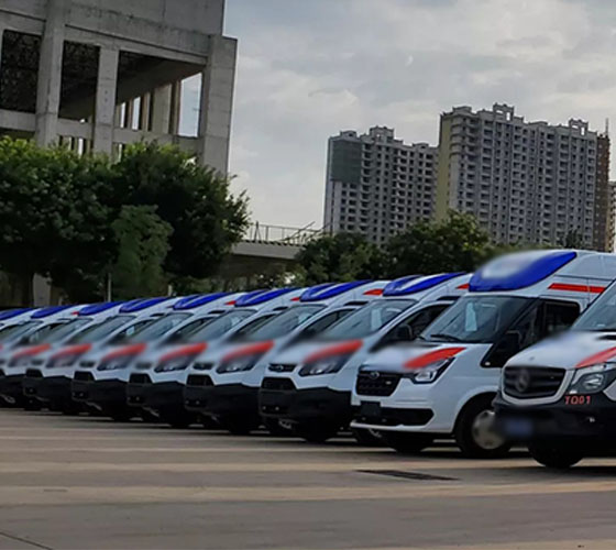 康定市服务车队展示